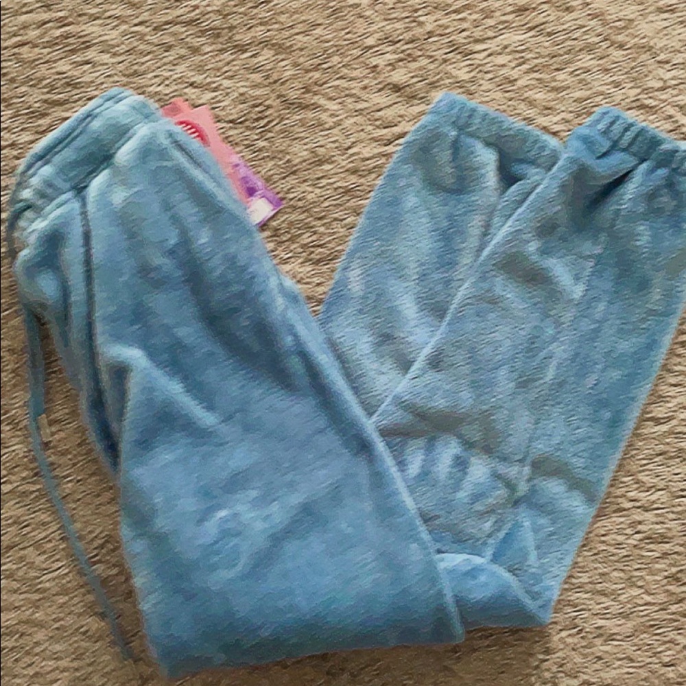 Fuzzy Sweat Pants • size medium • color blue